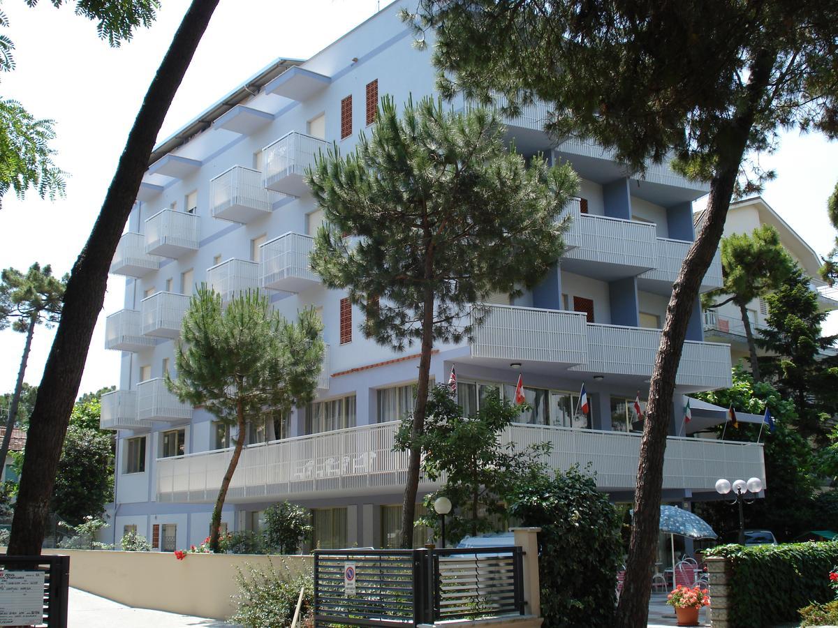 Hotel Singapore Milano Marittima Exterior photo