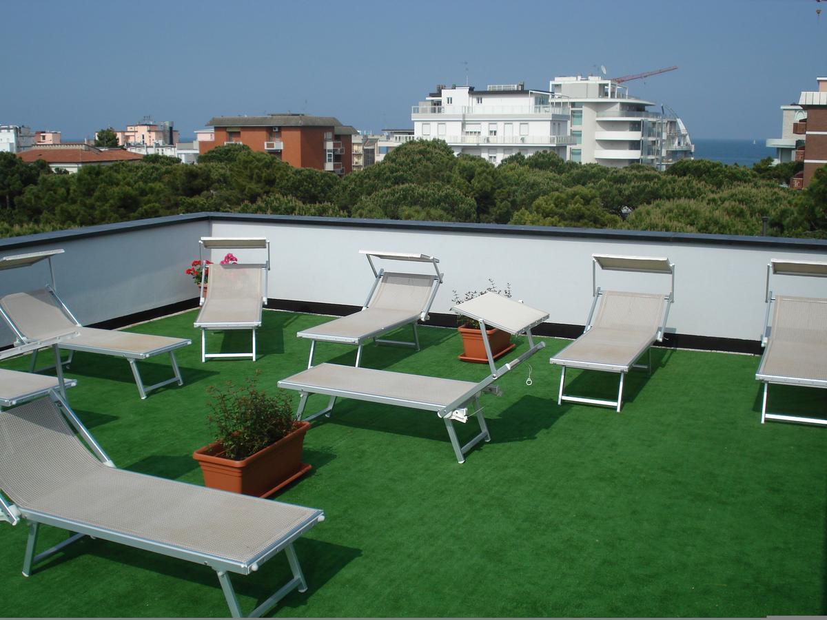 Hotel Singapore Milano Marittima Exterior photo